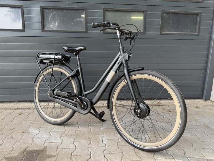 Gazelle Esprit HFB, Ebike , 2000km - Incl btw en fact., Fietsen en Brommers, Elektrische fietsen, Zo goed als nieuw, Gazelle, 50 km per accu of meer