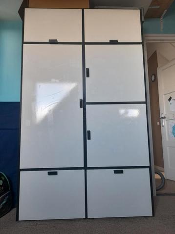 IKEA kledingkast  beschikbaar voor biedingen