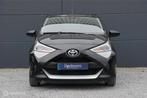 Toyota Aygo 1.0 VVT-i X-play Airco Apple/Android Camera Tof!, Auto's, Stof, Gebruikt, 4 stoelen, Zwart