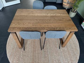 Mörbylånga Eettafel 140x85 met 4x Karlpetter stoelen
