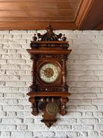 Antieke Wiener regulateur wandklok (werkend) met sleutel, Antiek en Kunst, Antiek | Klokken, Ophalen