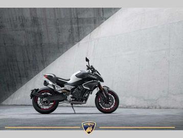 CFMOTO 800 NK ADVANCED TC (bj 2025) (LEASE PER MAAND) beschikbaar voor biedingen