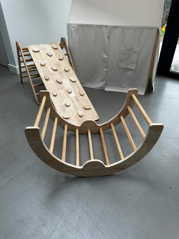 Klimtoestel met klimmuur en klimboog, Kinderen en Baby's, Speelgoed | Hobbelfiguren, Zo goed als nieuw, Ophalen of Verzenden