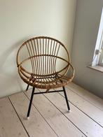 Vintage Rotan stoel Rohe Noordwolde met metalen onderstel, Huis en Inrichting, Stoelen, Ophalen, Gebruikt, Bruin, Eén