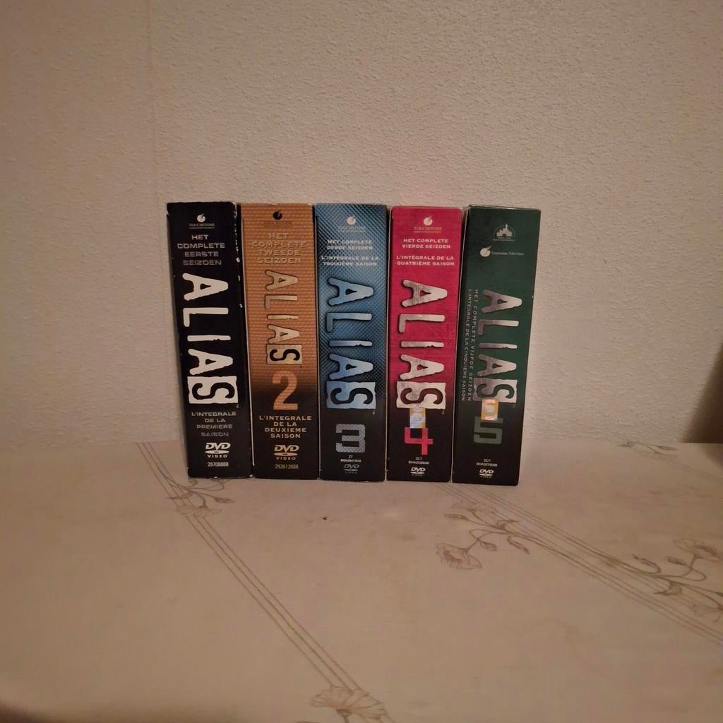Alias seizoen 1 t/m 5, Gebruikt, Verzenden, Boxset, Actie