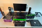 Diverse Razer items Ornata V2 toetsenbord Viper muis etc, Ophalen, In hoogte verstelbaar, Zo goed als nieuw, Bureau
