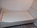 Houten bed met lattenbodem en matras, Huis en Inrichting, Slaapkamer | Bedden, Ophalen, Gebruikt, 90 cm, Eenpersoons
