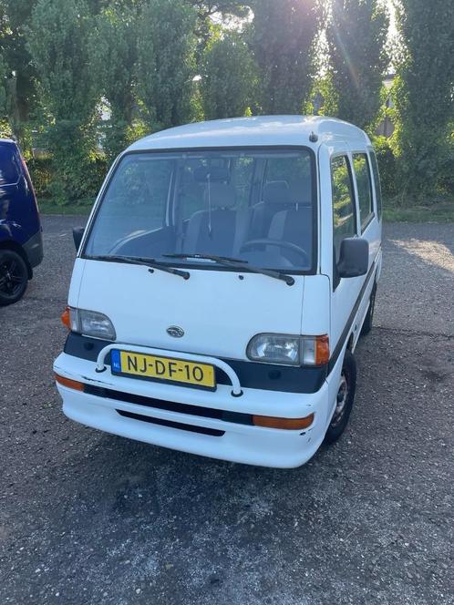 Subaru libero E12 1.2 SDX Wagon U9 1997 Wit, Auto's, Subaru, Particulier, Overige modellen, Radio, Trekhaak, Benzine, Euro 2, Stationwagon