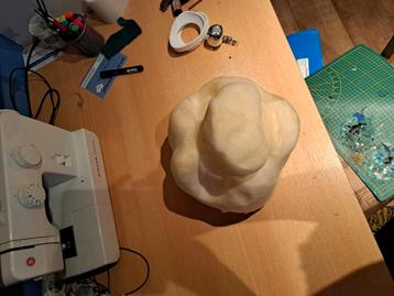 Misscast big feline headbase  beschikbaar voor biedingen