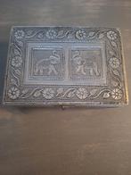 Decoratieve zilverkleurige sieradendoos, Minder dan 50 cm, Gebruikt, Overige materialen, Minder dan 50 cm