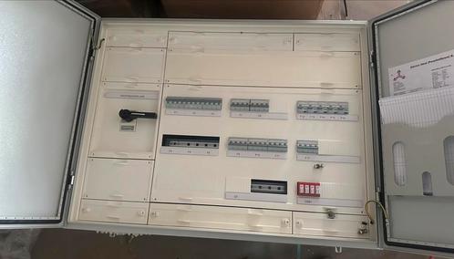 Professionele grote groepenkast (160 amp) van HAGER, Doe-het-zelf en Verbouw, Elektra en Kabels, Gebruikt, Overige typen, Ophalen