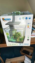 Qubiq 30 pro aquarium, Dieren en Toebehoren, Vissen | Aquaria en Toebehoren, Ophalen of Verzenden, Zo goed als nieuw, Leeg aquarium
