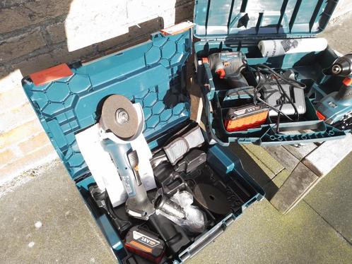 Slijper Bosch accuslijptol 18V accuboor Slagmoer accus NEW, Doe-het-zelf en Verbouw, Gereedschap | Slijpmachines, Zo goed als nieuw