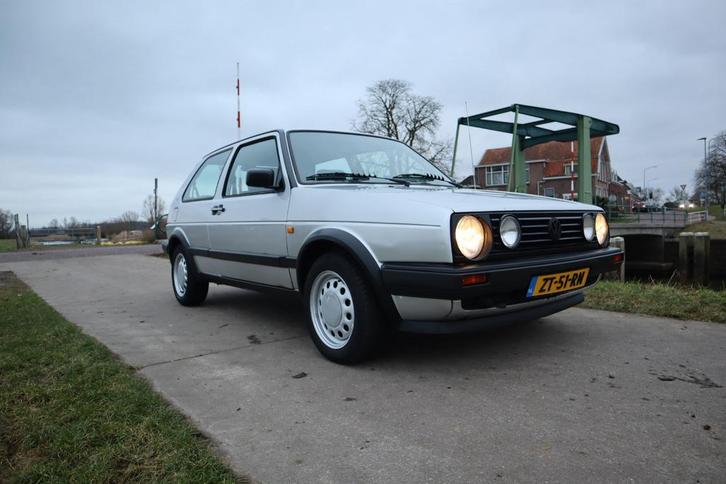 Volkswagen Golf 1.6 CL 51KW U9 1991 Grijs, Auto's, Volkswagen, Particulier, Golf, Trekhaak, Benzine, Hatchback, Handgeschakeld