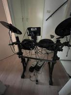 Drumstel met krukje en stokken, Muziek en Instrumenten, Drumstellen en Slagwerk, Ophalen, Zo goed als nieuw, Overige merken