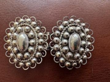 vintage zilveren haakgesp ZII zeeuwse knopen beschikbaar voor biedingen