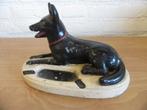 Art Deco liggende hond asbak, Antiek en Kunst, Antiek | Keramiek en Aardewerk, Ophalen of Verzenden