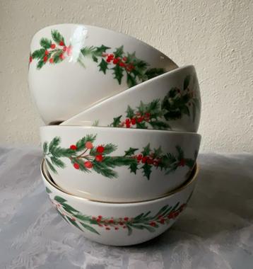 4 Kommetjes van het Albert Heijn kerstservies NIEUW beschikbaar voor biedingen