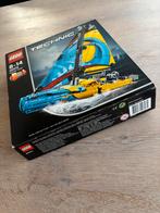 Lego Technic 42074 Racing Yacht, Ophalen of Verzenden, Zo goed als nieuw, Complete set, Lego