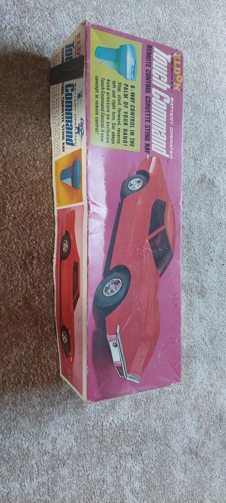 Chevrolet Corvette 1968  Eldon 1:12 € 50., Hobby en Vrije tijd, Modelauto's | 1:5 tot 1:12, Gebruikt, Auto, 1:9 t/m 1:12, Ophalen of Verzenden