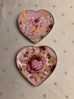 Pip Studio Hartvormige borden set 2 stuks als nieuw!, Ophalen of Verzenden, Zo goed als nieuw, Bord(en), Overige stijlen