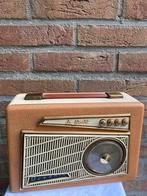 Mooie transistor radio, Antiek en Kunst, Antiek | Tv's en Audio, Ophalen of Verzenden