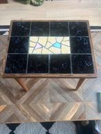 Vintage retro mozaïek tegeltafel bijzettafel jaren 50, Huis en Inrichting, Tafels | Bijzettafels, Minder dan 45 cm, Minder dan 55 cm