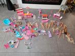 Groot barbie pakket vintage, Kinderen en Baby's, Speelgoed | Poppen, Ophalen of Verzenden, Gebruikt, Barbie