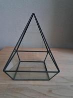 glazen piramide bakje vitrine, Glas, Ophalen of Verzenden, Zo goed als nieuw
