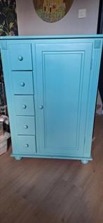 Meidenkast turquoise geschilderd, Ophalen, Gebruikt