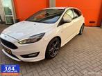 Ford Focus 1.0 ST-Line KM NAP VEEL EXTR'S, 65 €/maand, Gebruikt, Wit, Origineel Nederlands