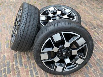 19” Hyundai Kona electric velgen + TPMS + 235/45 R19 (7 mm) beschikbaar voor biedingen