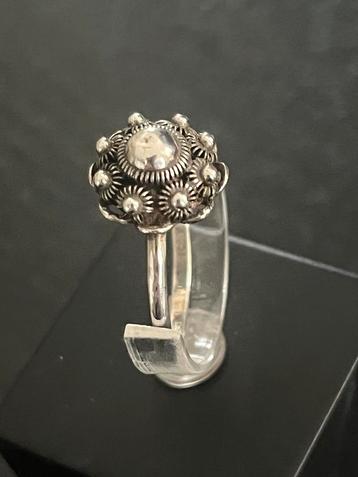 Ring Zeeuwse knop zilver zwaardje 19 mm beschikbaar voor biedingen
