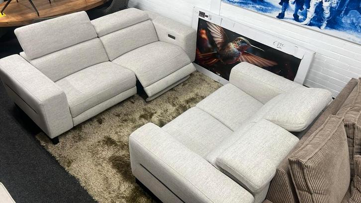 Bankstel Elektrische relax Black Friday deal NIEUW, Huis en Inrichting, Banken | Bankstellen, Nieuw, Rechte bank, Vierpersoons of meer