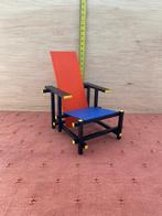 Miniatuur Rietveld stoel Rood Blauw 1 : 6, Antiek en Kunst, Ophalen of Verzenden