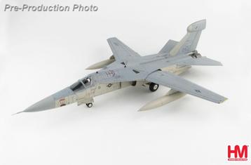 EF-111A Raven Cherry Bomb U.S. Air Force Hobby Master HA3023 beschikbaar voor biedingen