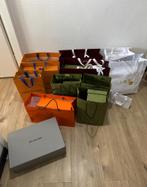 Merktassen en dozen leeg met strikjes, Ophalen of Verzenden, Zo goed als nieuw