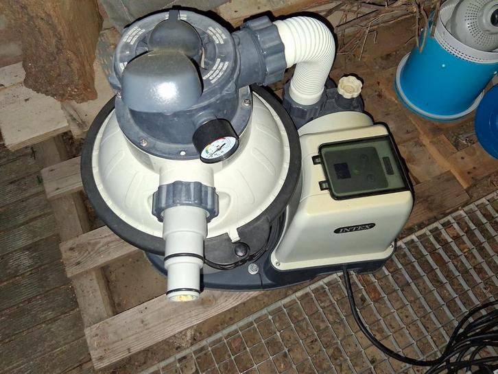 Intex zandfilterpomp SF90220RC-1 – met 6-wegkraan en display, Tuin en Terras, Zwembad-toebehoren, Zo goed als nieuw, Ophalen