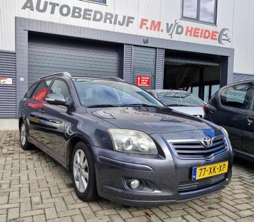 Toyota Avensis 1.8 16V Vvt-i Wagon 2007 Grijs beschikbaar voor biedingen