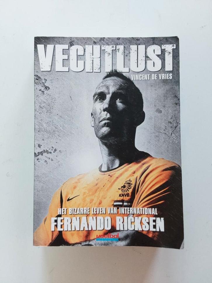 Vechtlust ⚽️/ door Vincent de Vries, Boeken, Biografieën, Gelezen, Sport, Ophalen of Verzenden