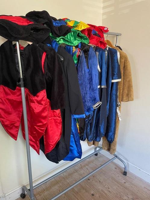 Verschillende Circuskostuums, incl. accessoires, alles samen, Kinderen en Baby's, Carnavalskleding en Verkleedspullen, Gebruikt