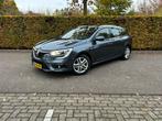 Renault Mégane 1.2 TCe 130pk EDC 2017 Grijs, Auto's, Renault, 65 €/maand, Zwart, 4 cilinders, 132 pk