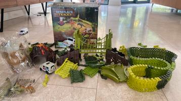 Dinosaurus tracks 220pcs beschikbaar voor biedingen