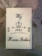 Wij - Hennie Bekker - Gesigneerd - Paperback 1993, Ophalen of Verzenden, Zo goed als nieuw, Nederland