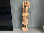 Houten Beeld Afrikaanse Vrouw met Mand - Handgesneden Kunstw, Antiek en Kunst, Kunst | Beelden en Houtsnijwerken, Ophalen of Verzenden
