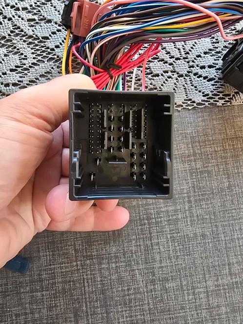 ISO kabel Peugeot 308SW of andere modellen, Auto-onderdelen, Elektronica en Kabels, Peugeot, Gebruikt, Ophalen of Verzenden