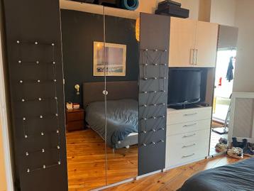 7 delige PAX kast + TV gratis af te halen beschikbaar voor biedingen