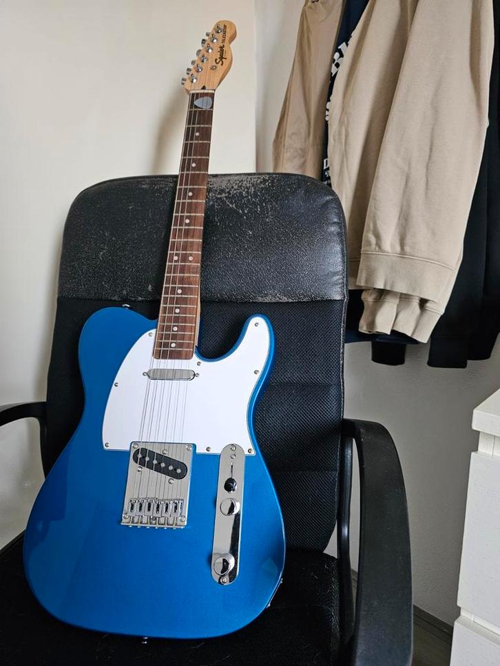 Squier Fender Telecaster Aqua Marine / Fender Mustang LT25, Muziek en Instrumenten, Snaarinstrumenten | Gitaren | Elektrisch, Zo goed als nieuw