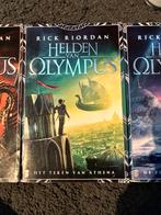 Helden van Olympus - Rick Riordan, Boeken, Ophalen of Verzenden, Zo goed als nieuw