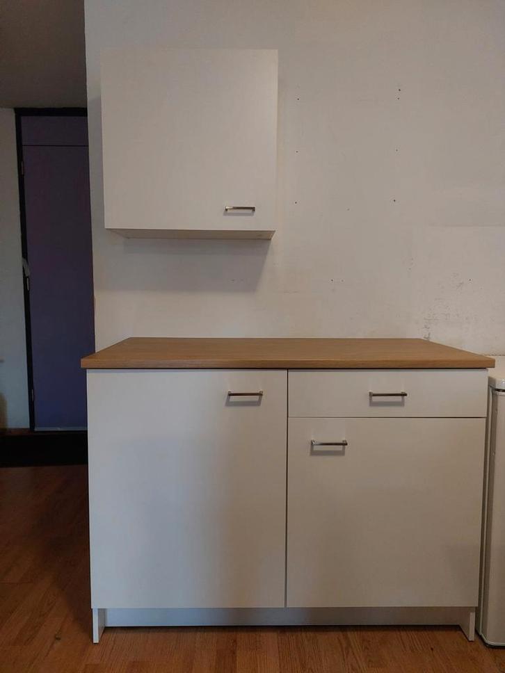 Gratis Knoxhult onderkast keukenkast met deuren en lade, Huis en Inrichting, Keuken | Keukenelementen, Zo goed als nieuw, Minder dan 100 cm